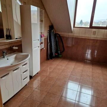 Здається будинок на довготривалий термін