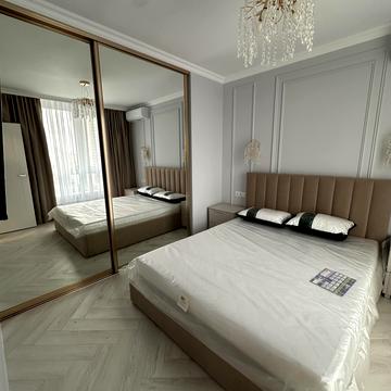 Ужгородський пров., 4/1