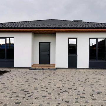 Лукавиця вул., 109