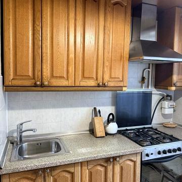 Патріотів вул., 98