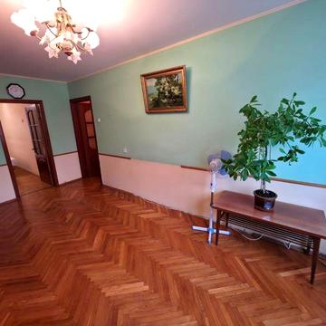 Продам 3-х кім, Дніпровський р-н, проспект Романа Шухевича 30-А