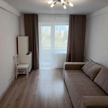 Оболонський просп., 7-Б