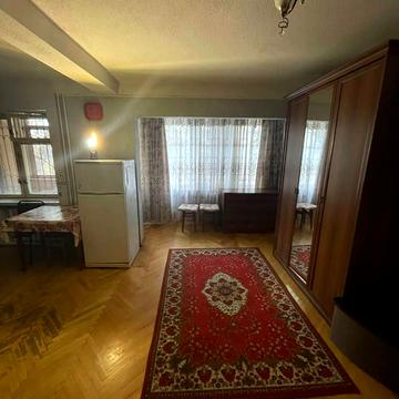 Шолом-Алейхема вул., 20