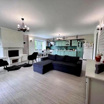 Соборна вул., 7