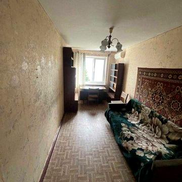 Продам 2 ком квартиру ‼️  Генерала Петрова 54 ‼️ двухстороняя‼️43 м2