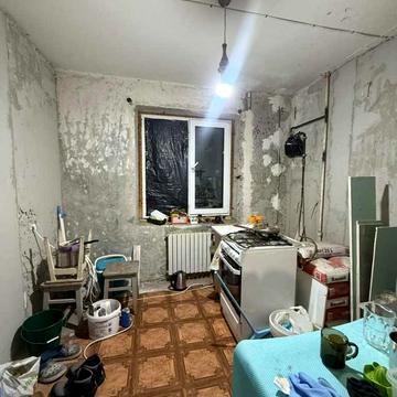 Юрія Побєдоносцева бульв., 4