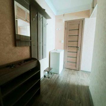 Продам двухкомнатную квартиру с ремонтом мебелью и техникой