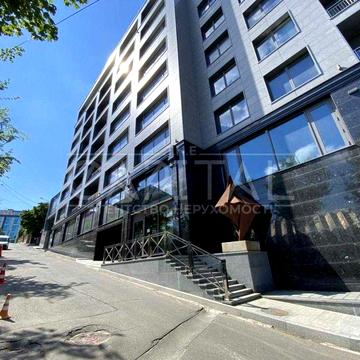 VIP квартира з ремонтом в клубному будинку на Печерську Редутна 67