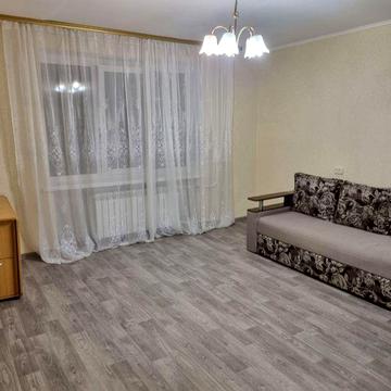 Продаж 1-кімнатної квартири неподалік центру