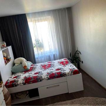 Продам 2-х кімнатну квартиру з ремонтом. Є відновлення