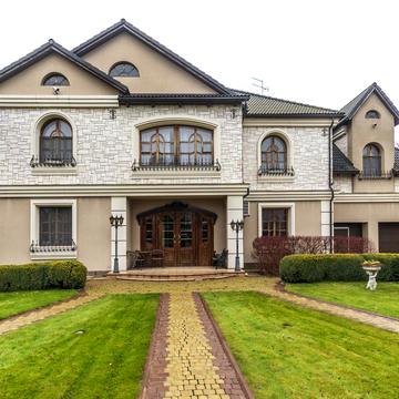 Залужна вул.