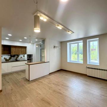 Павла Скоропадського вул., 8