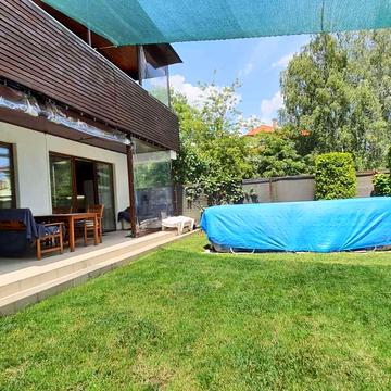 Героїв України вул. (Ватутіна), 14