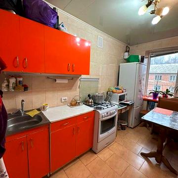 Продам 2х кімнатну квартиру 10 хв. від м. Індустріальна (Пролетарська)