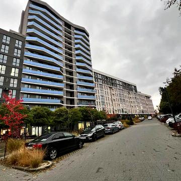 Пасічна вул., 84а