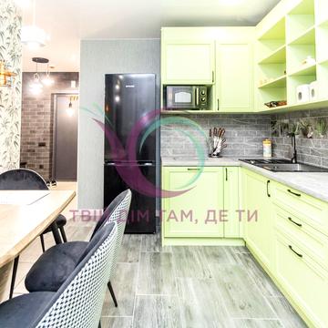 Юліана Пелеша вул., 3 к8