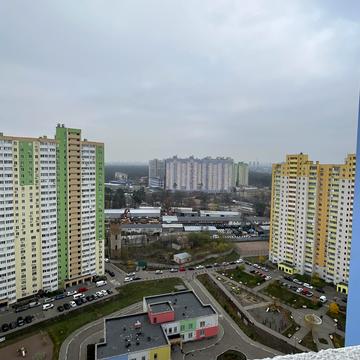 Доківська вул., 10