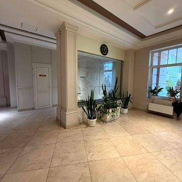 Леонтовича вул. (Бєлінського), 16