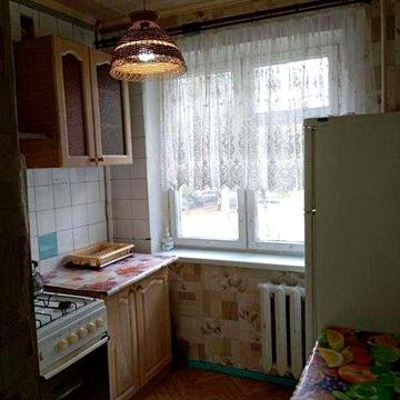 Продам 2-комнатную квартиру у Коммунального рынка!