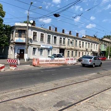 Мельницька вул., 8