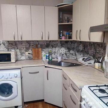 Набережна Перемоги вул., 58