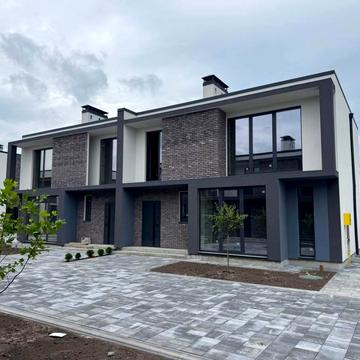 7-ма Озерна, 2