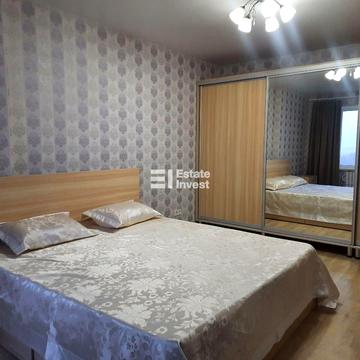 Лопанська вул., 35