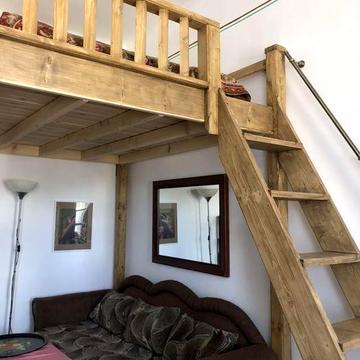 Здається 1 кімнатна квартира на пл. Князя Святослава