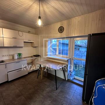 Богдана Хмельницкого вул., 27К