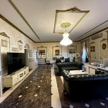 Гетьмана Павла Скоропадського вул. (Льва Толстого), 13