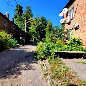 Продаж 2-во кімнатної квартири на 12 кварталі біля ТЦ Терра