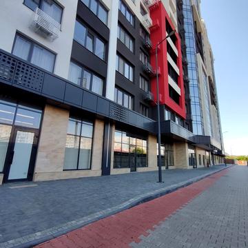 Спортивна вул., 3/2