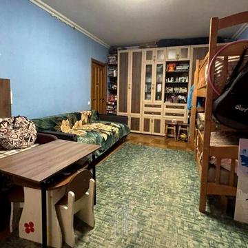 Червоної Калини просп. (Володимира Маяковського), 8