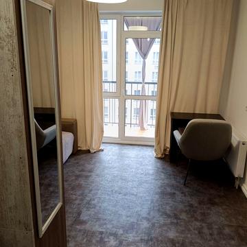 Героїв Крут вул., 8