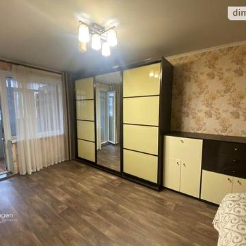 Продаж 2к Квартира Космонавтів вулиця