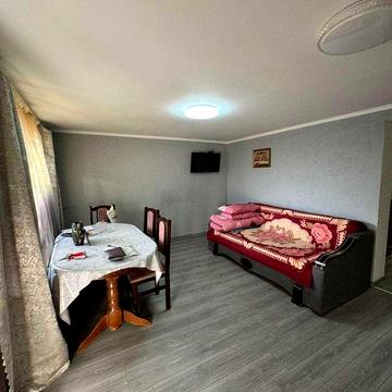 Будинок, смт. Куликів ( центр)