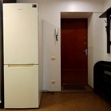 Довгострокова оренда 2к Квартира Космонавтів вулиця