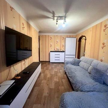 Продаж/ 3кімнатна / центр/ лейтенанта Кагала