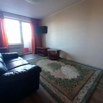 Перемоги просп., 72б