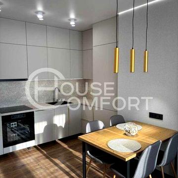 ЖК Ярославів Град. Золоті Ворота . Бульварно-Кудрявська .  Терміново