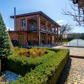 Садова вул., 50А