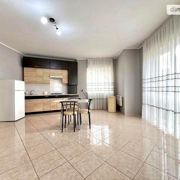 Довгострокова оренда 3к Квартира Глибока вулиця