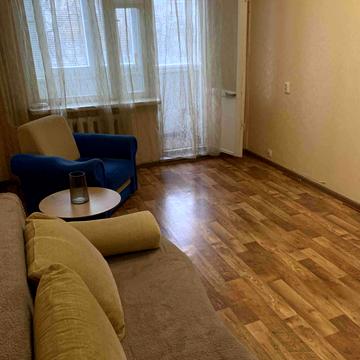 Припортова вул. (Героїв Сталінграда), 44