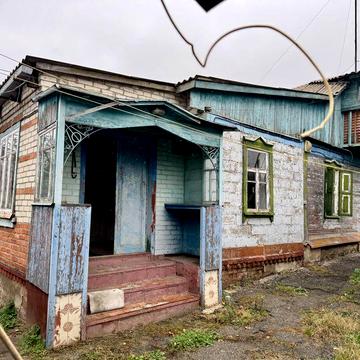 Продам частину будинку в місті Люботин