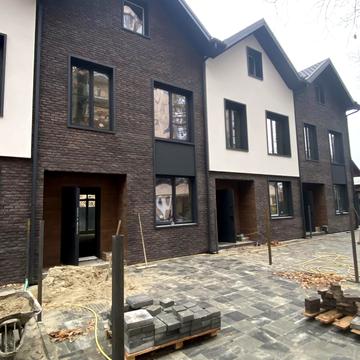 Київська вул.