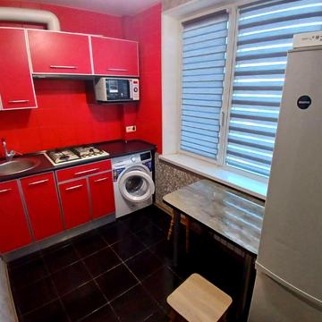 Академіка Павлова вул., 132