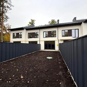 Лєрмонтова, 16а