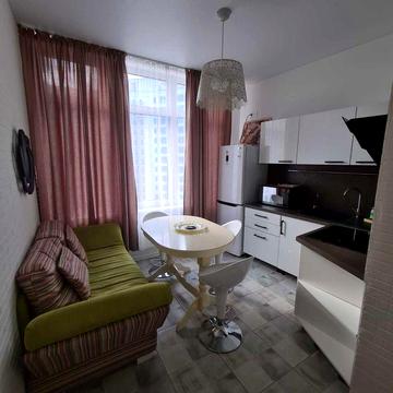 Продаж 1-кімн.квартири в ЖК 32 Перлині на Каманіна ЖК Кадор