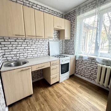 Харківських Дивізій вул., 18