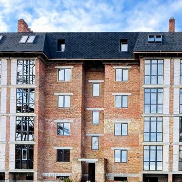 Заповідна вул., 5